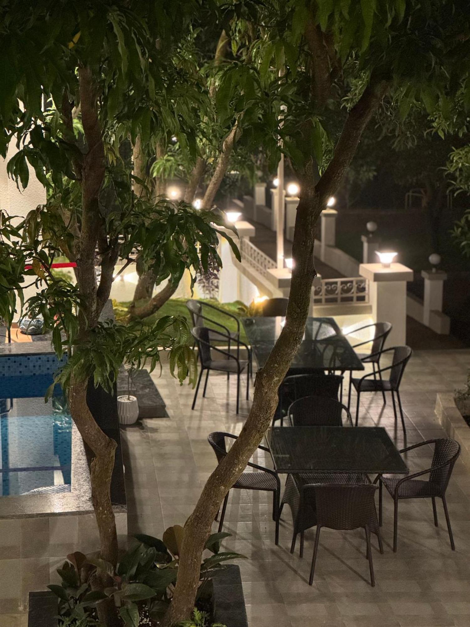 The Visawa Resort Бадлапур Екстериор снимка
